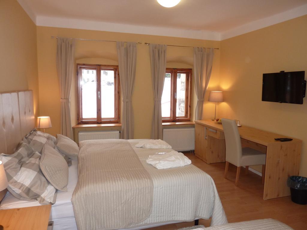 Apartments And Suites クレムニツァ 部屋 写真