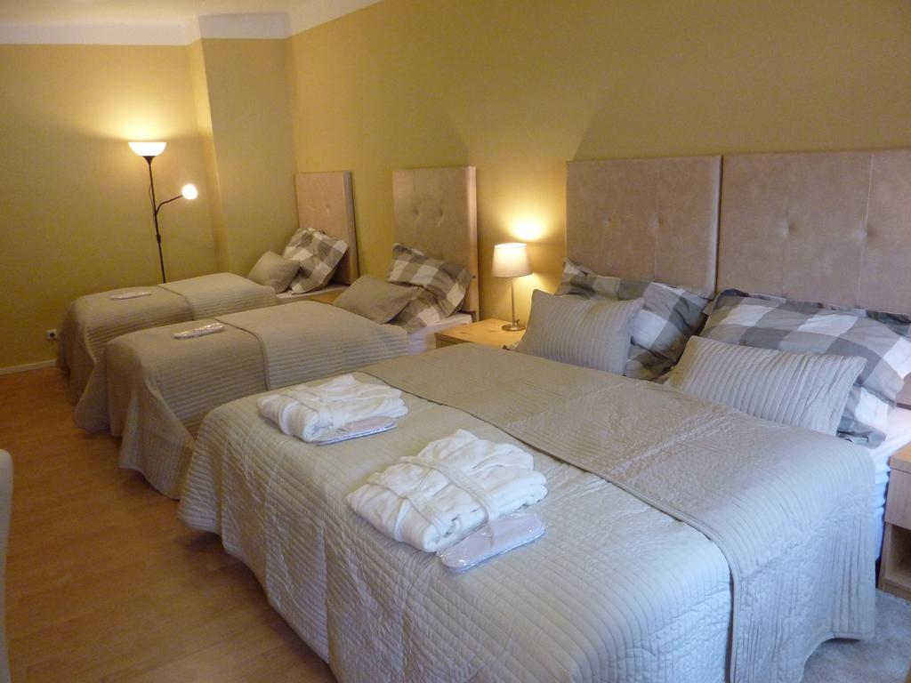 Apartments And Suites クレムニツァ 部屋 写真