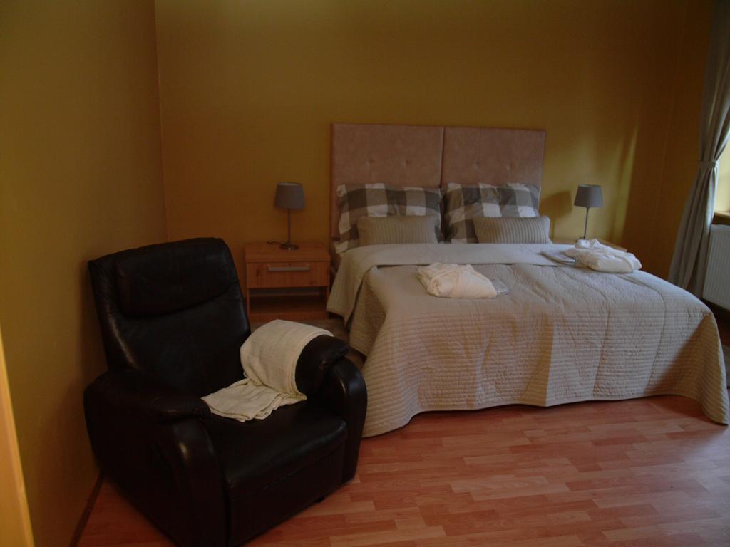 Apartments And Suites クレムニツァ 部屋 写真